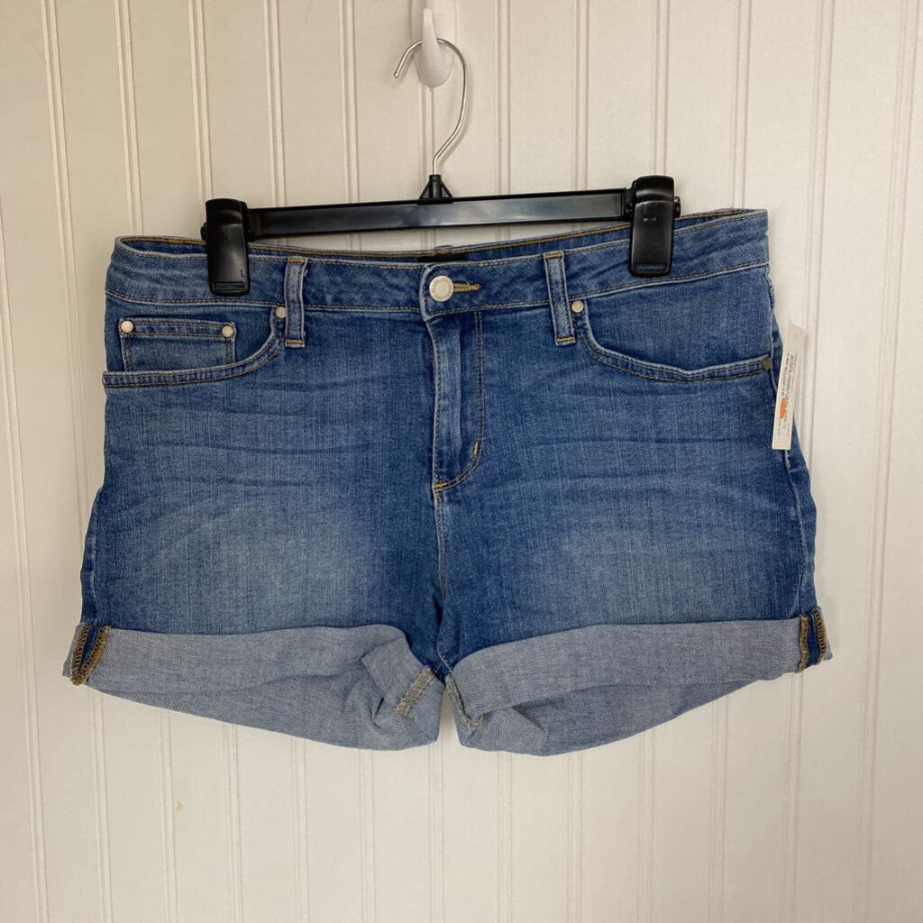 CUFFED JEAN SHORTS