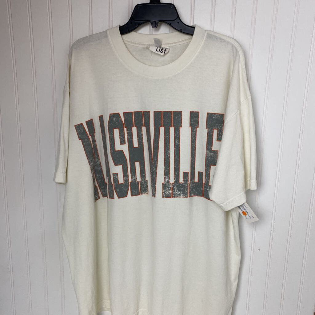 GRAPHIC TEE