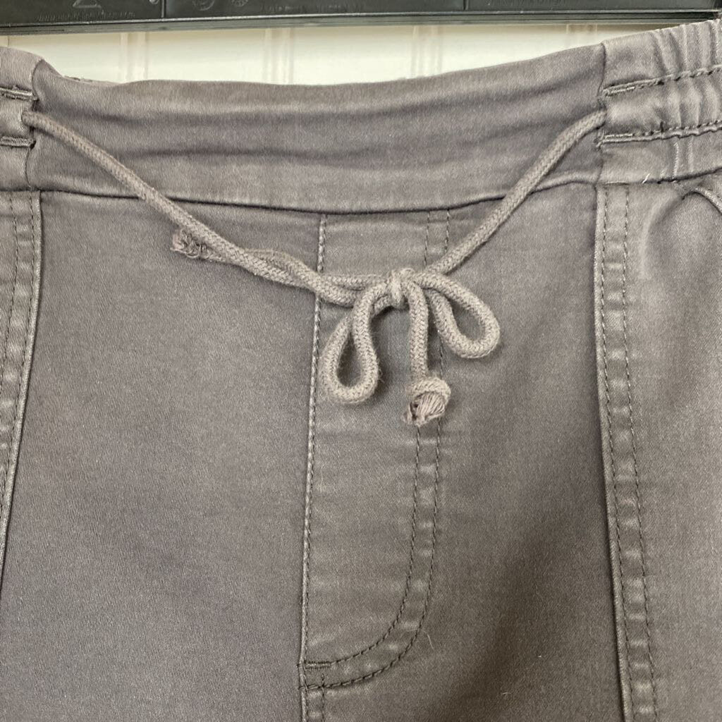 CASUAL PANTS