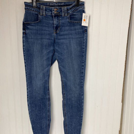 *LADIES DENIM JEANS