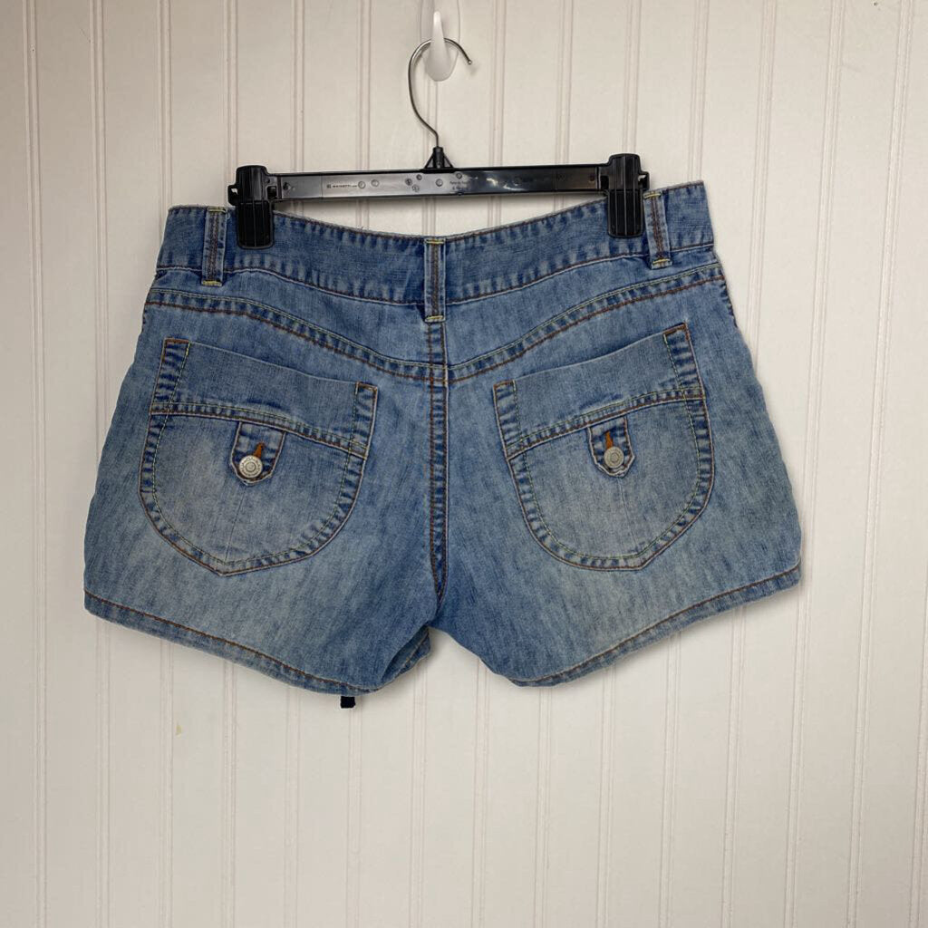 *LADIES DENIM SHORT