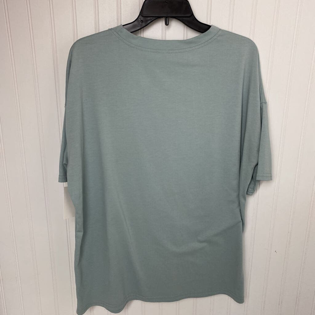 GRAPHIC TEE