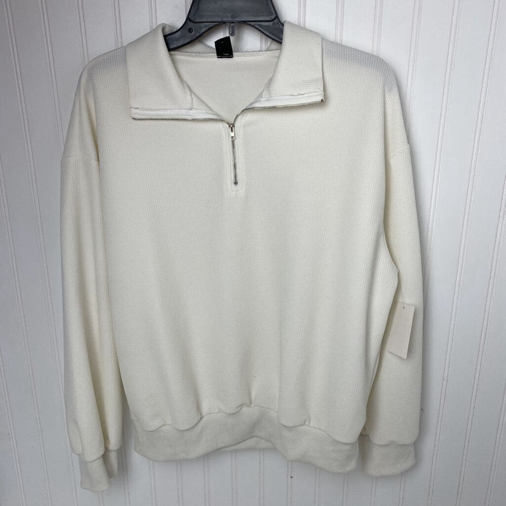 QUARTER ZIP