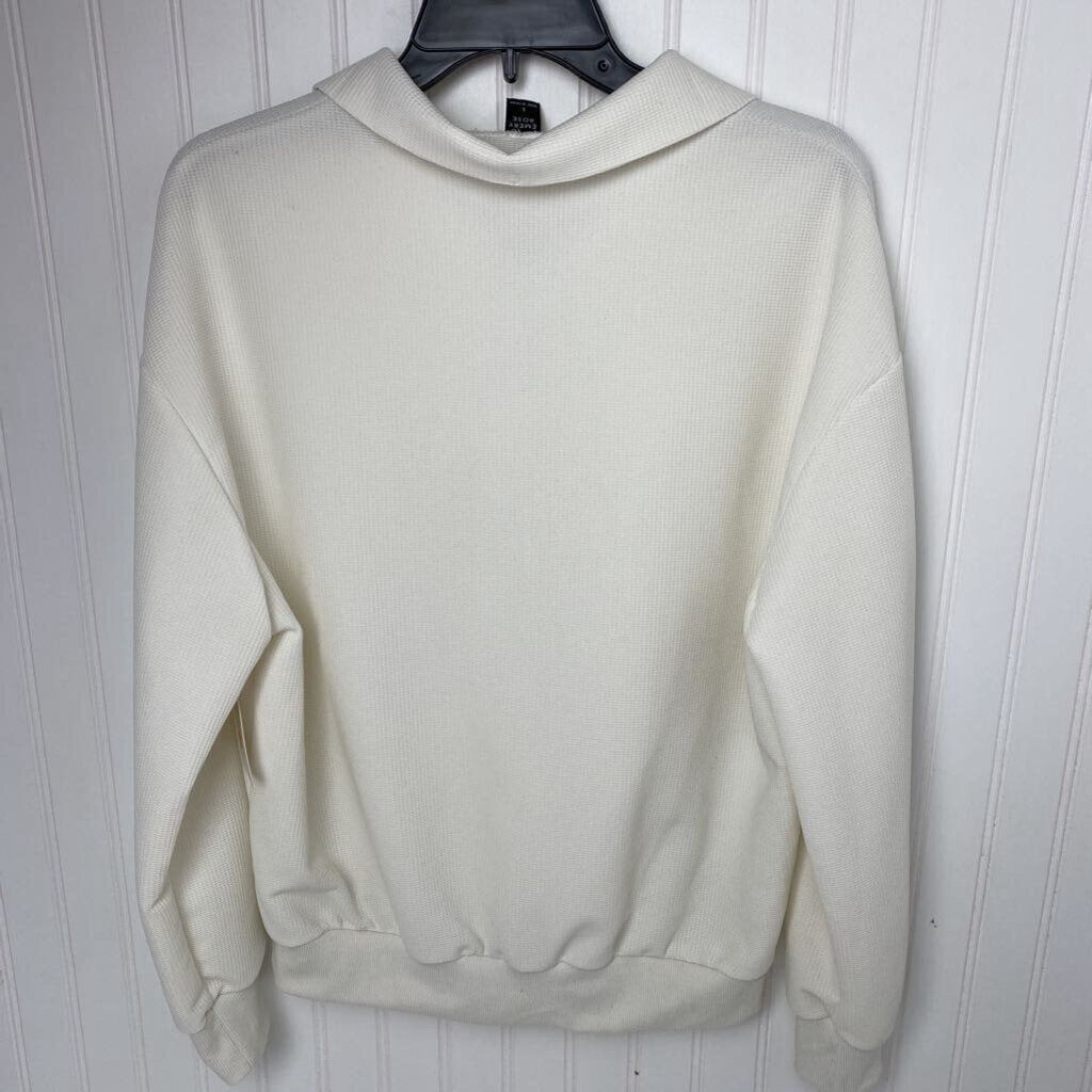 QUARTER ZIP