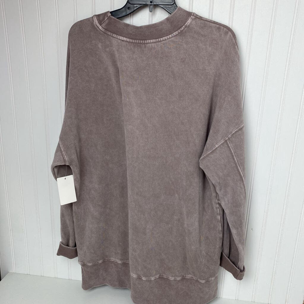 SWEATSHIRT