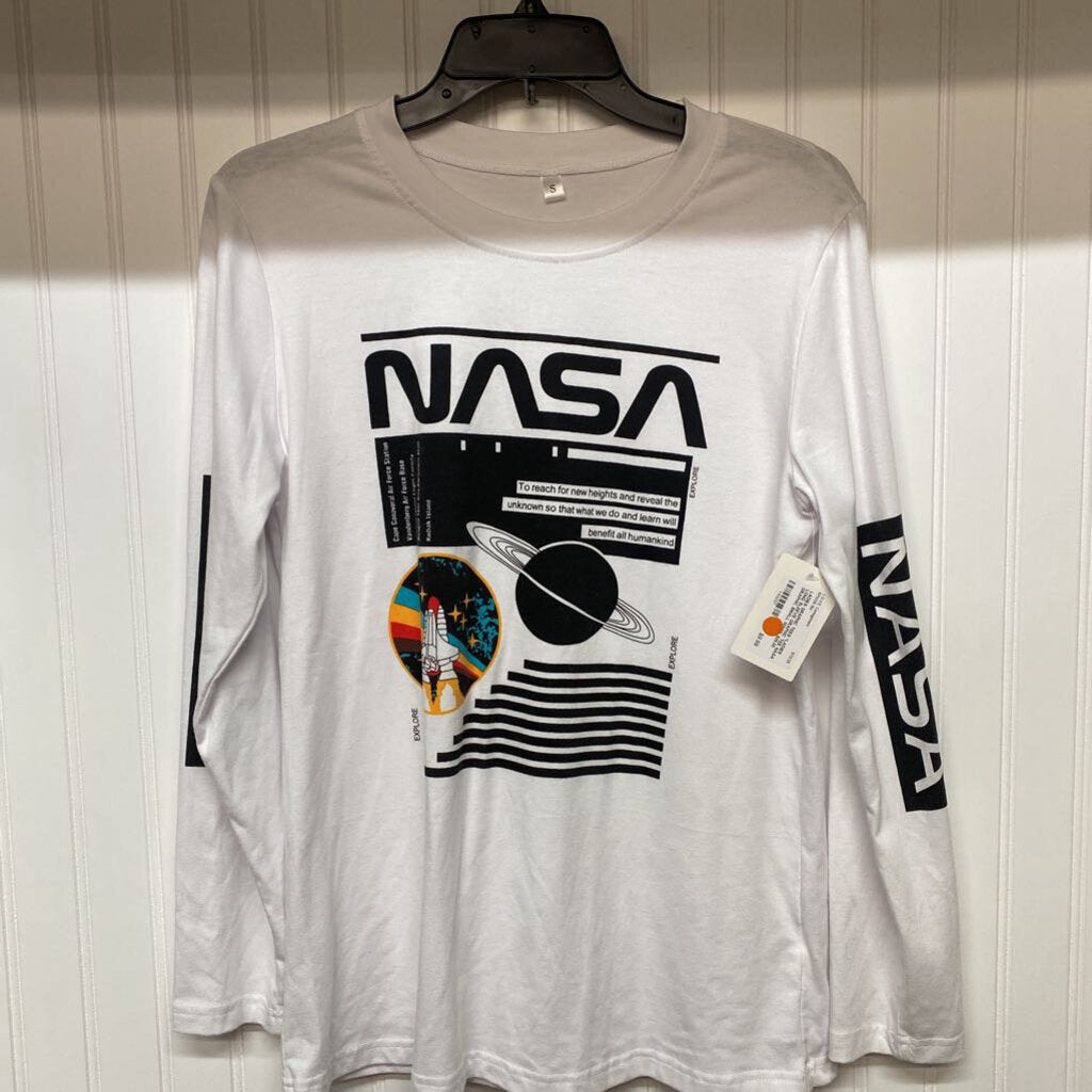 *LADIES LONG SLEEVE GRAPHIC TEE