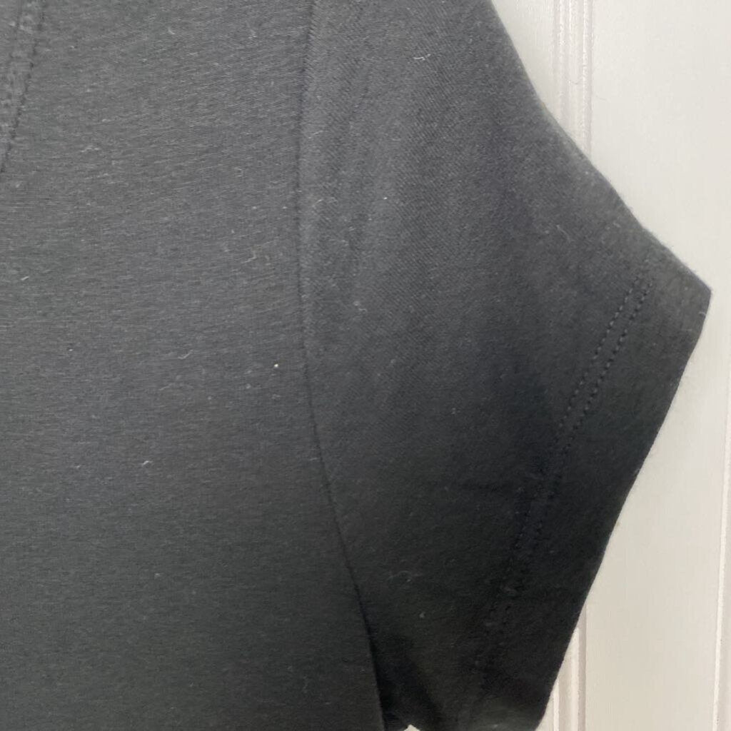 BASIC SHORT SLEEVE TOP