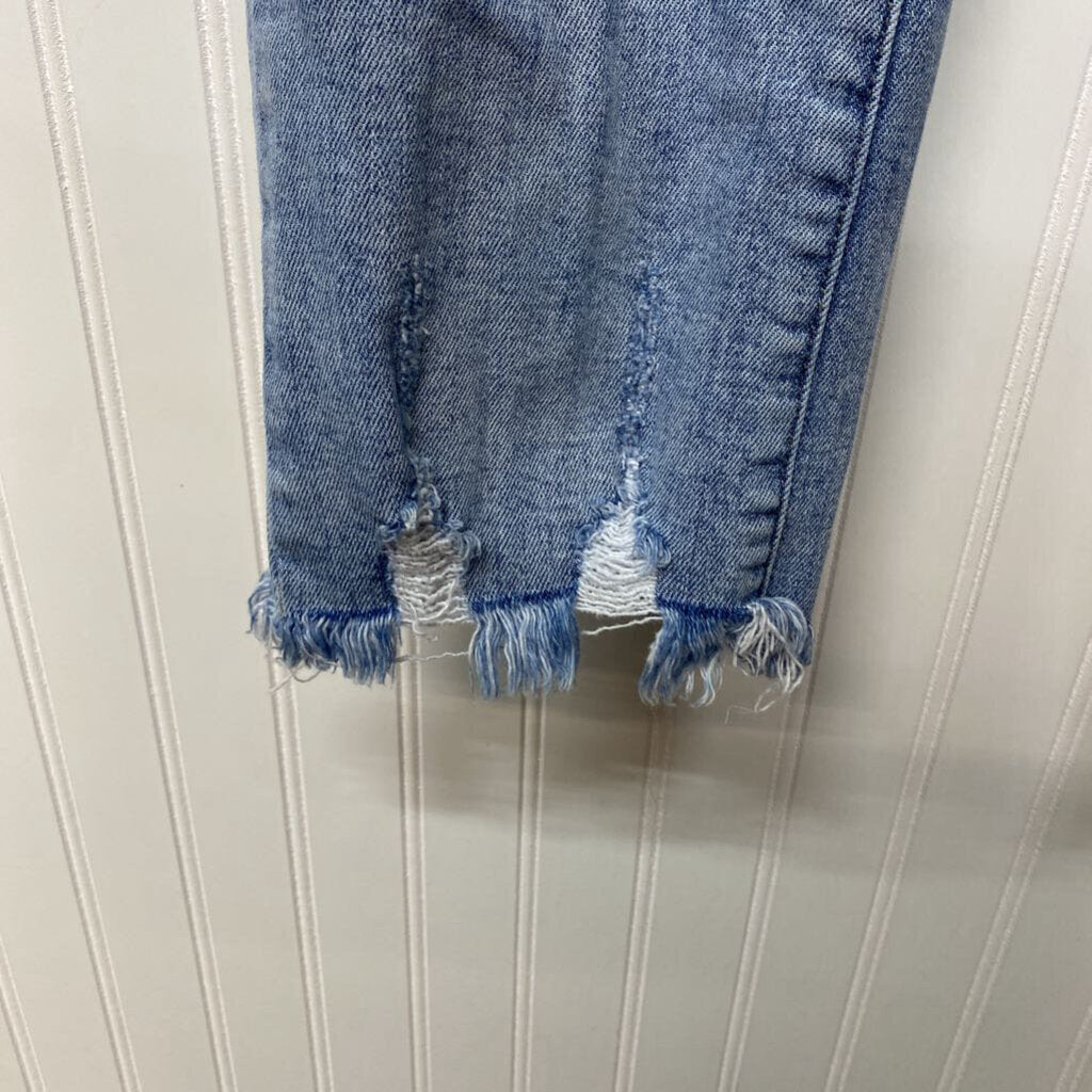 LADIES RISEN JEANS * HIGH END BRAND*