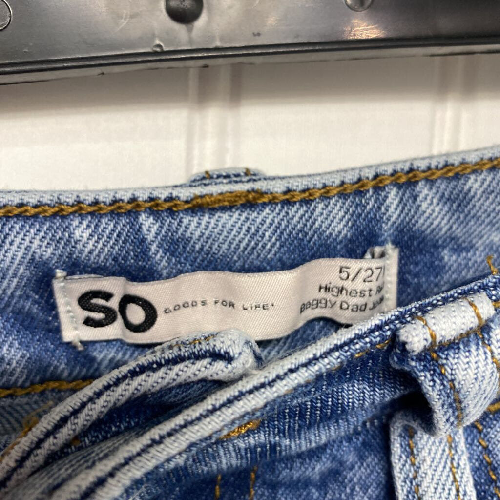 *SO DENIM DISTRESSED AT KNEES
