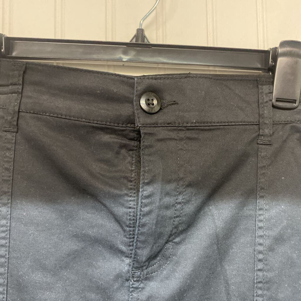 SKORT