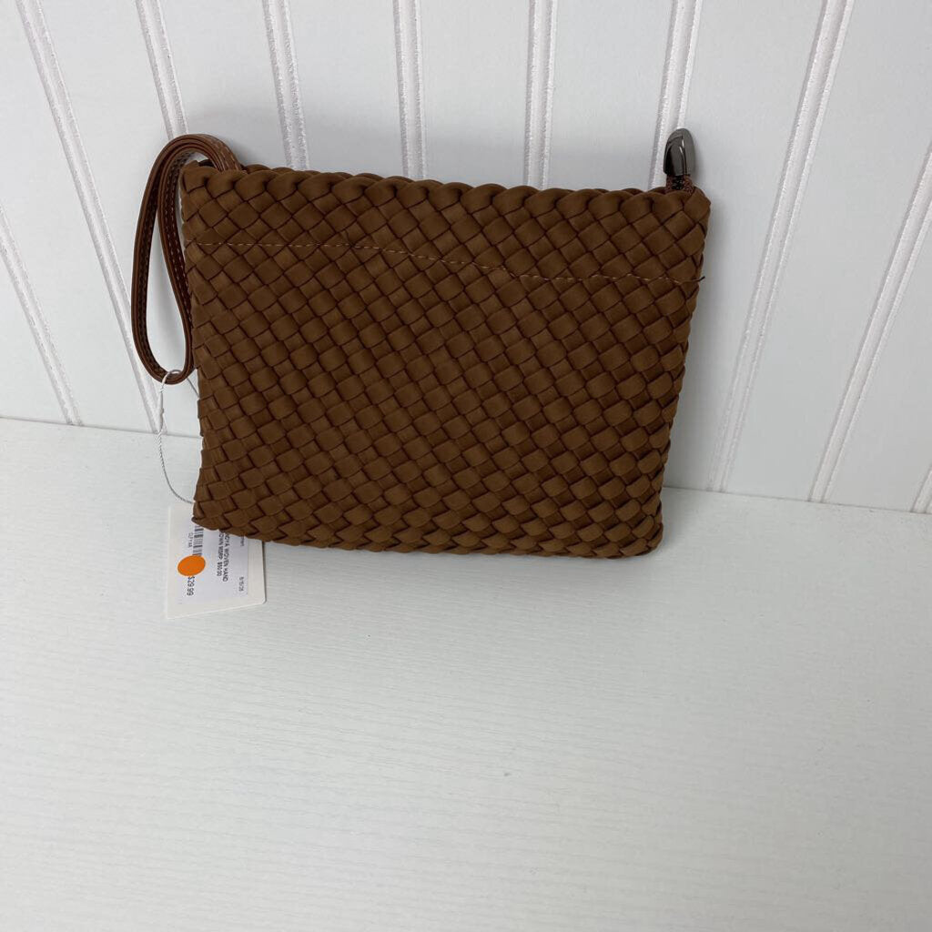 WOVEN HAND BAG