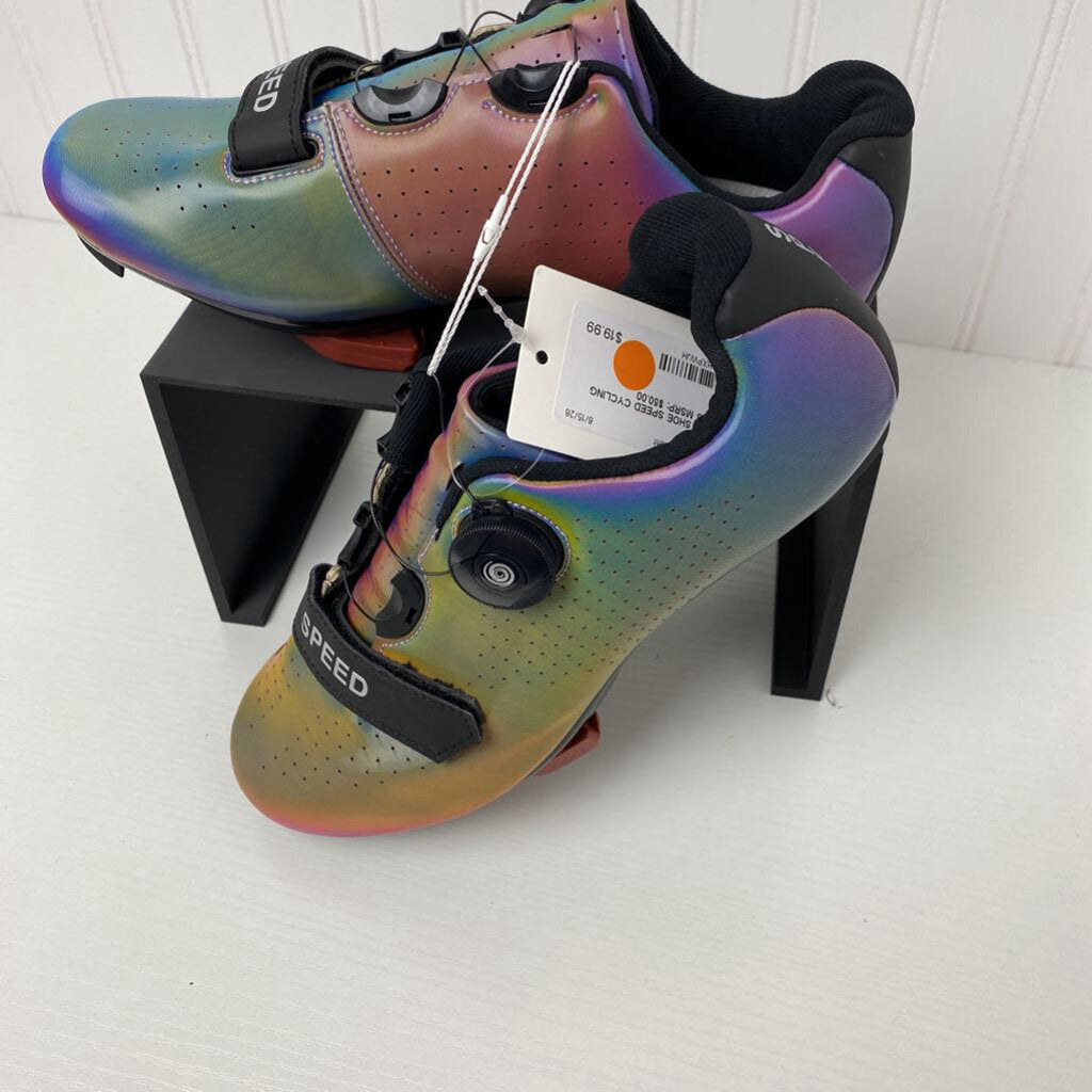 CYCLING SHOES