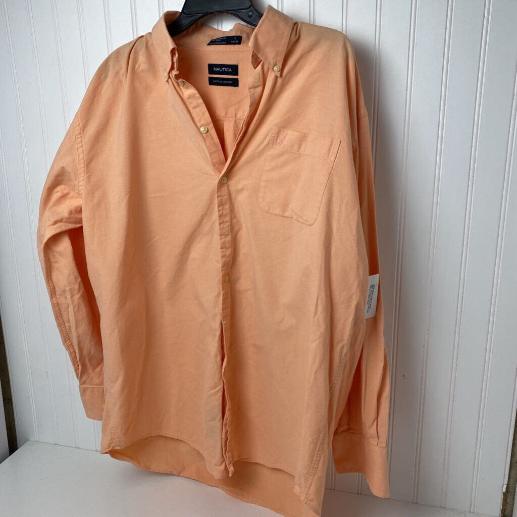 BUTTON UP SHIRT
