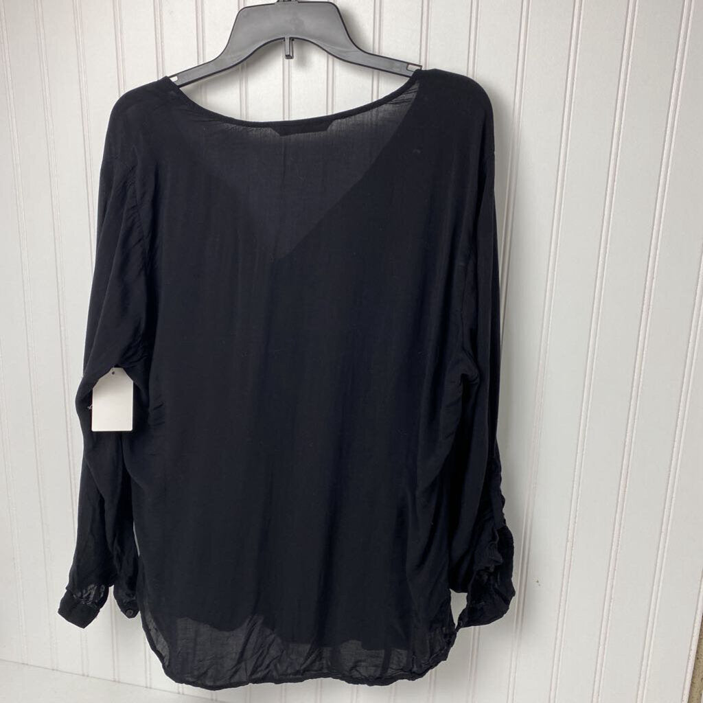 BUTTON UP DRESS SHIRT