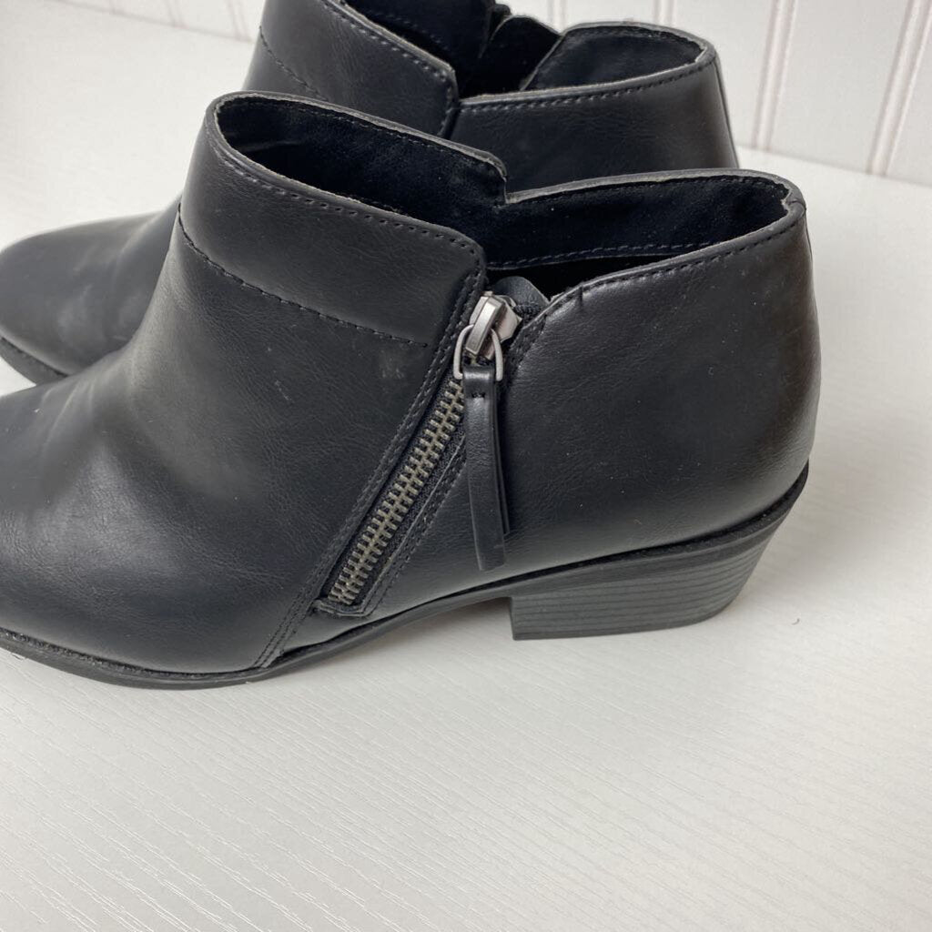 CLASSIC BOOTS