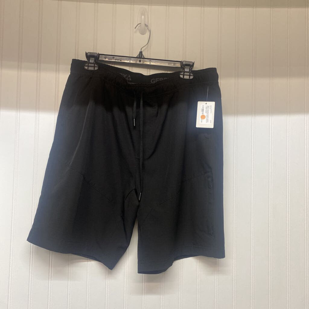 BASIC ATHLETIC SHORTS