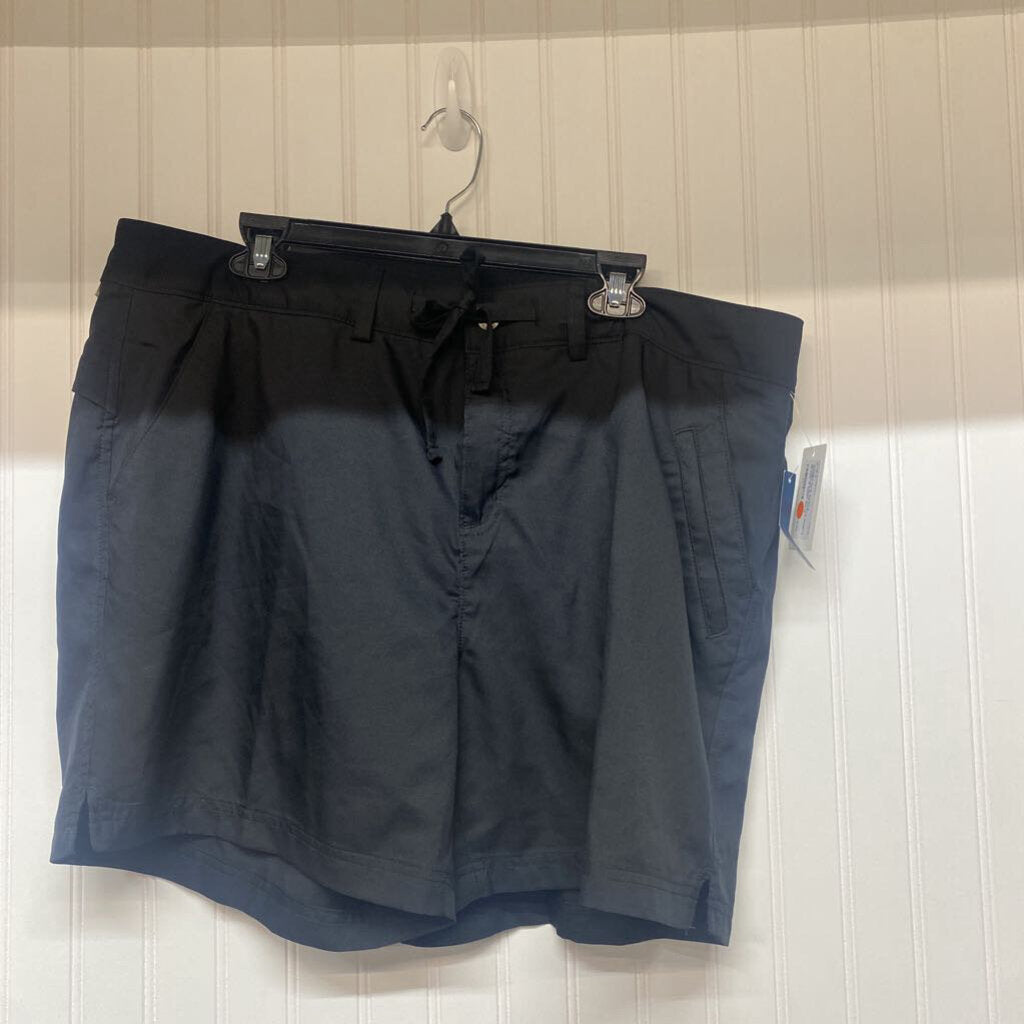 PLUS ACTIVE SHORTS