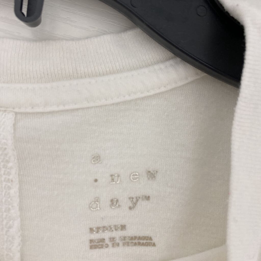 LADIES BASIC TEE