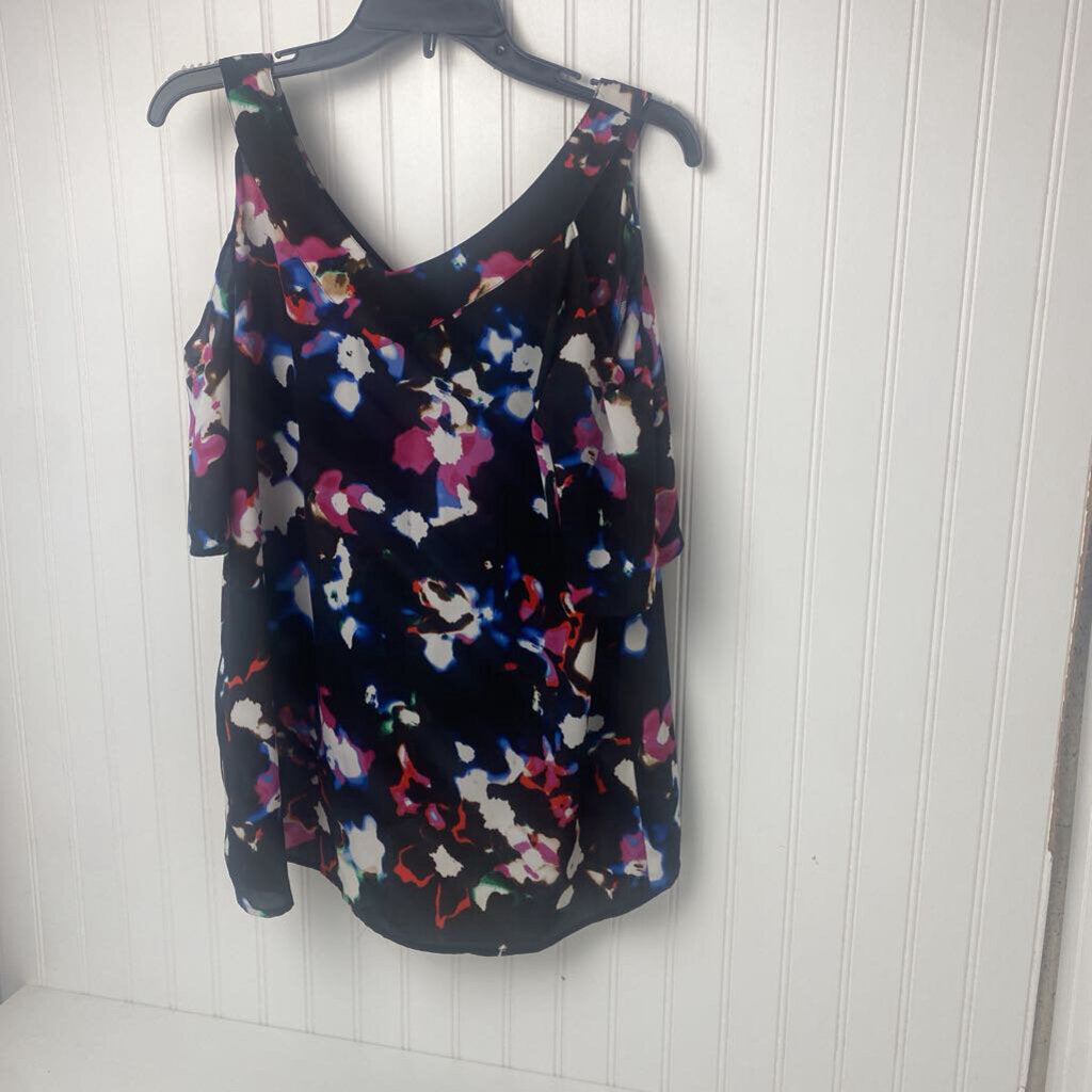 SHORT SLEEVE TOP