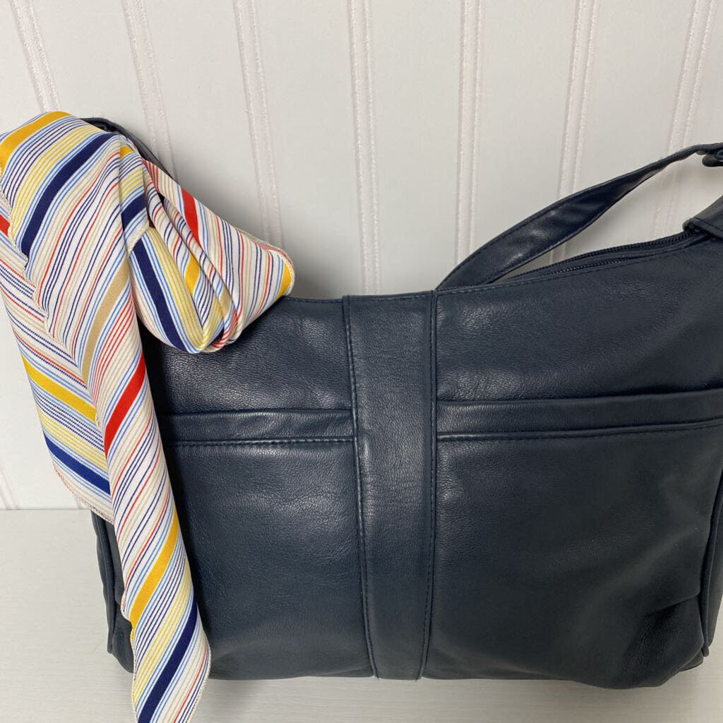 NAVY PURSE