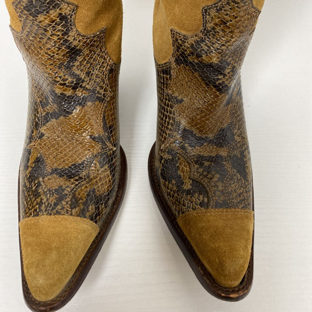 EMBROIDERED SUEDE AND SMAKESKIN BOOTS