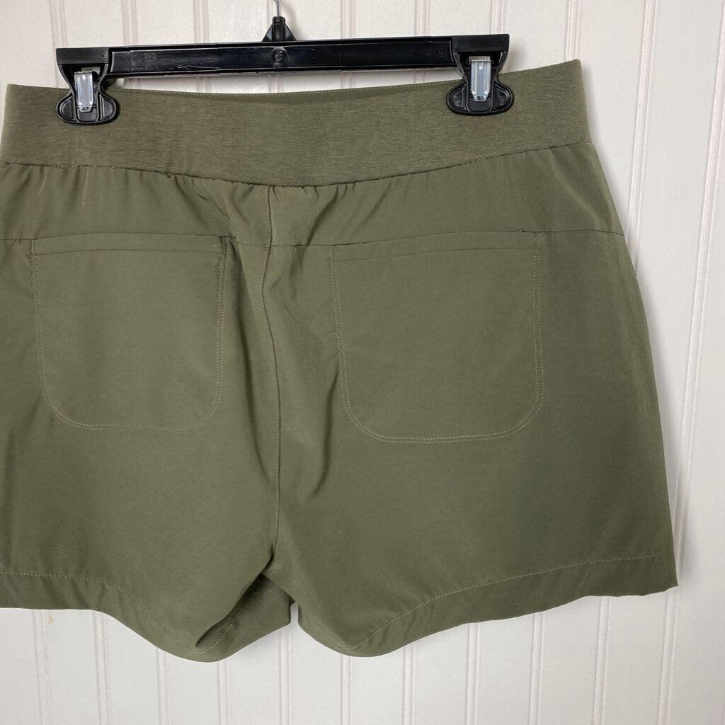 ACTIVE SHORTS