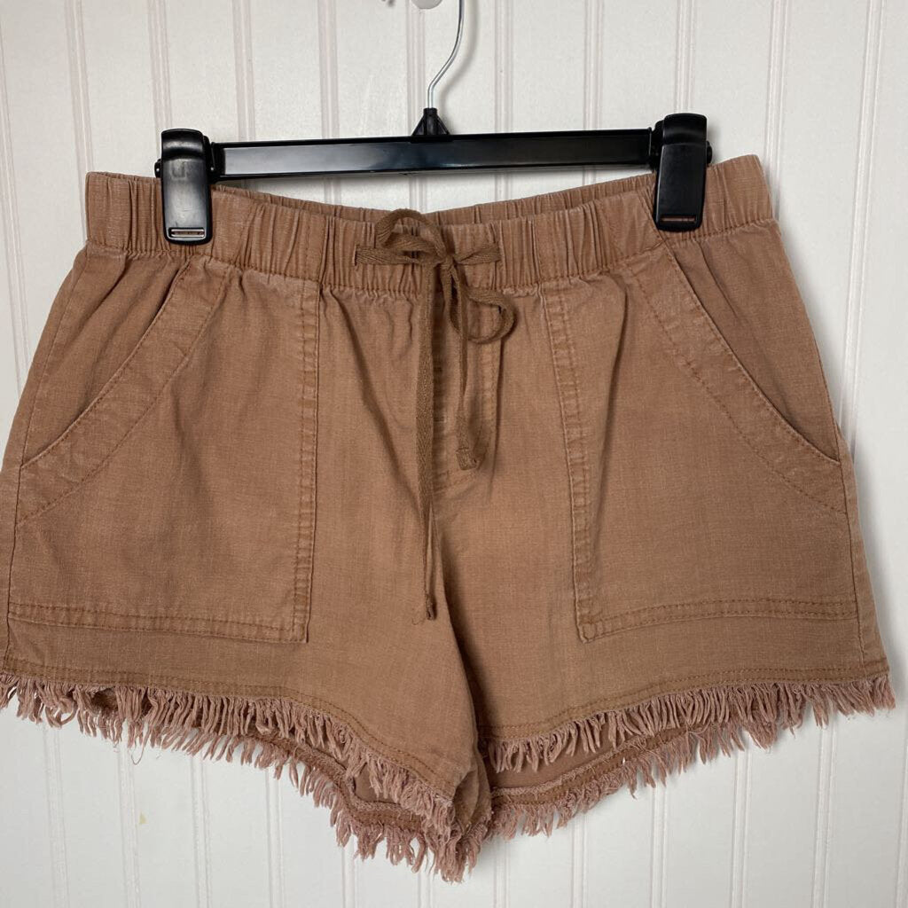 FRINGE LINEN SHORTS