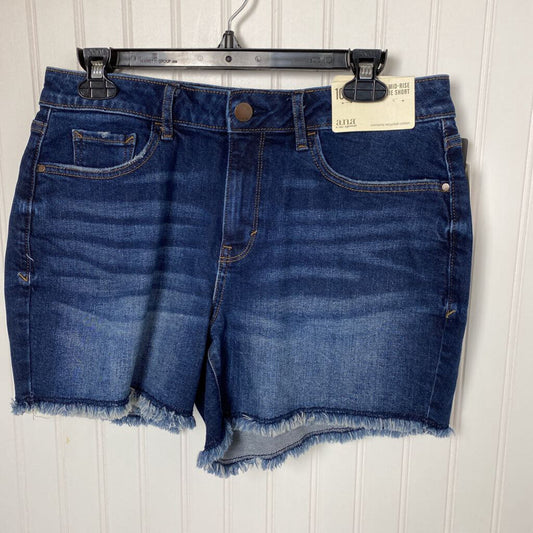 MID RISE SHORTIE SHORTS