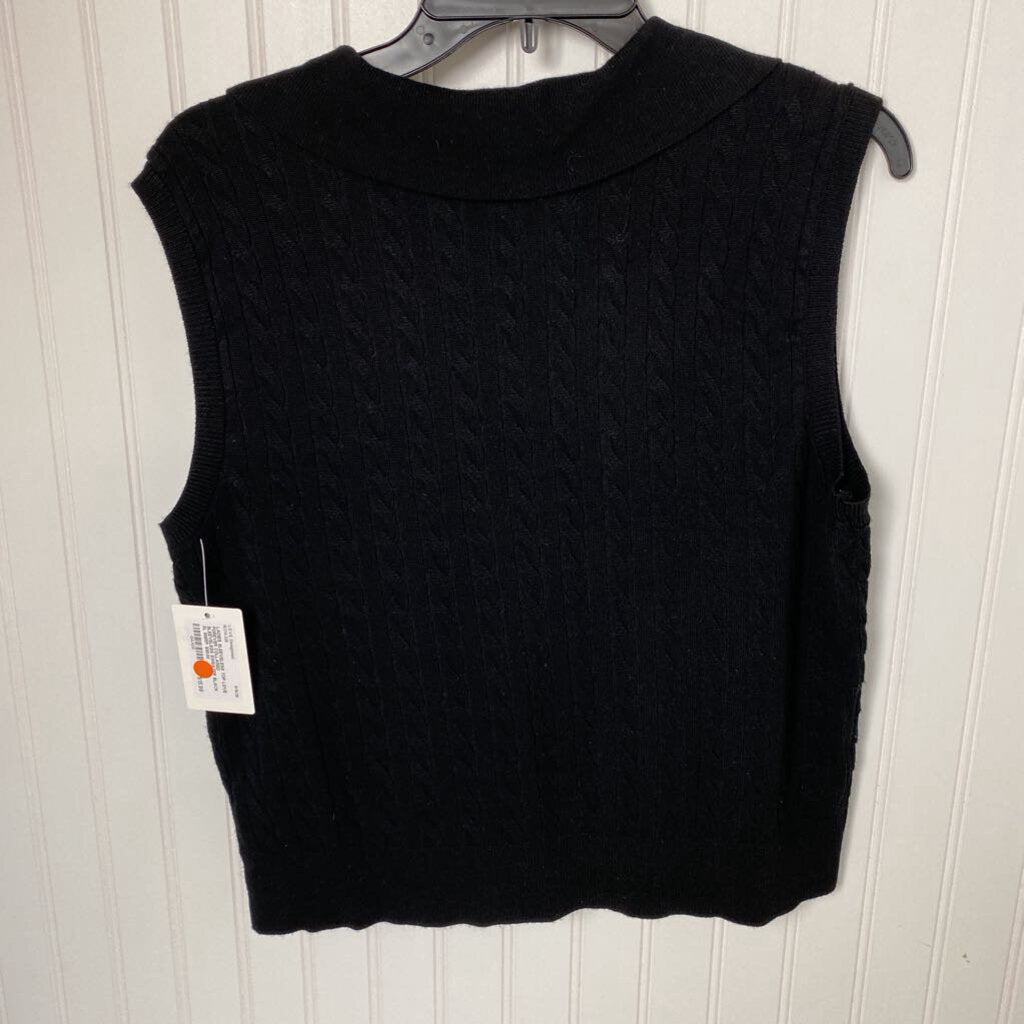COLLARED SLEEVELESS SWEATER