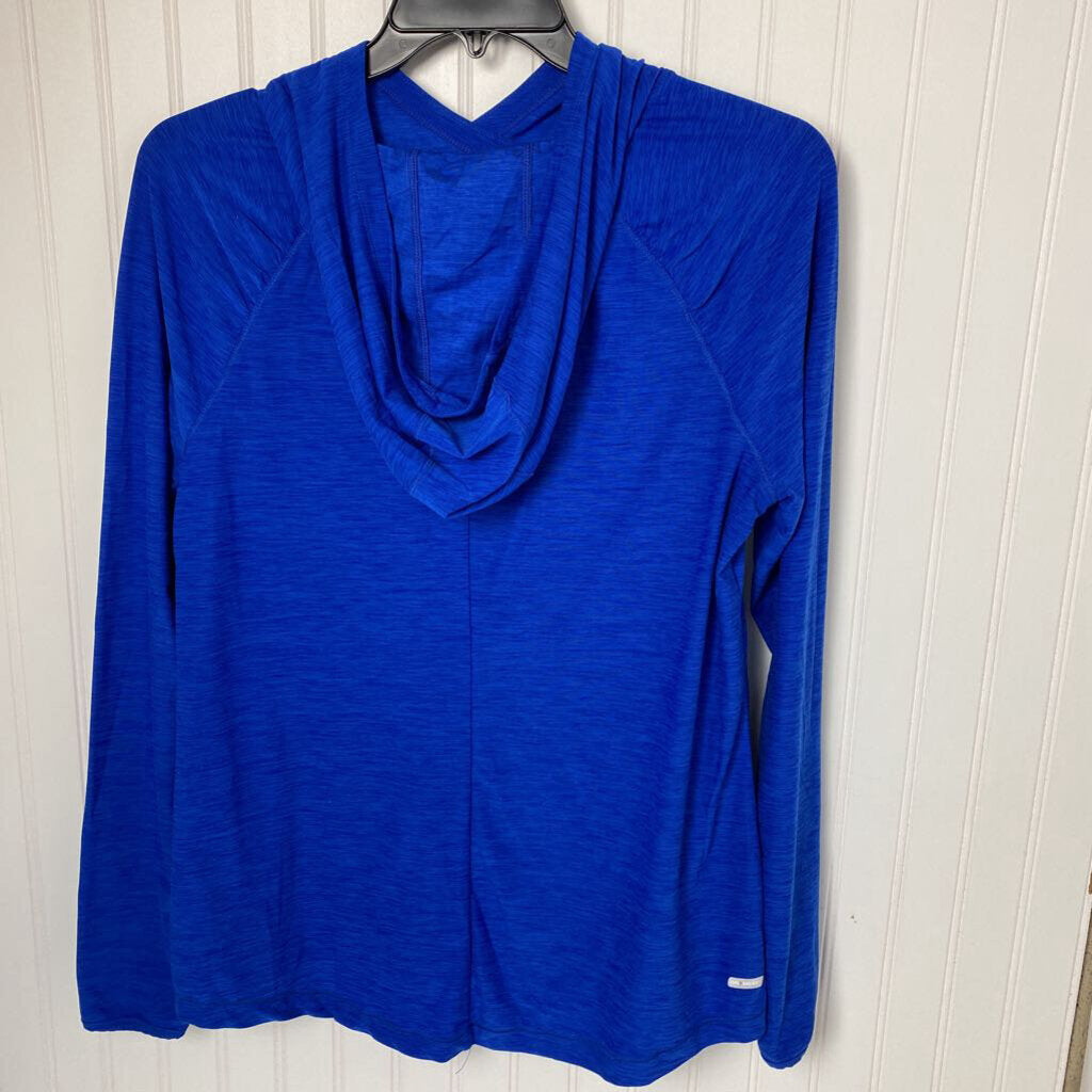 LONG SLEEVE HOODED KNIT TOP