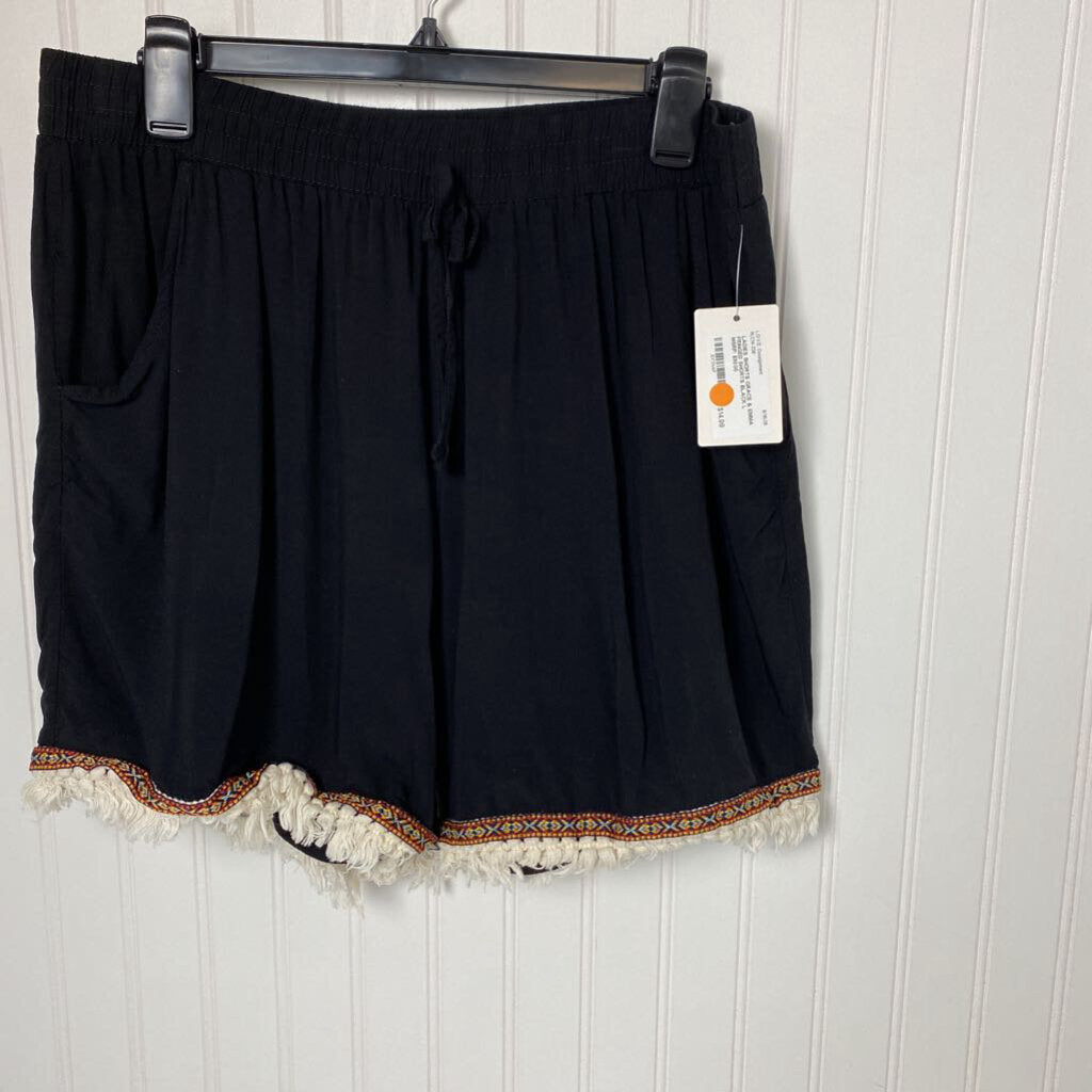 FRINGED SHORTS