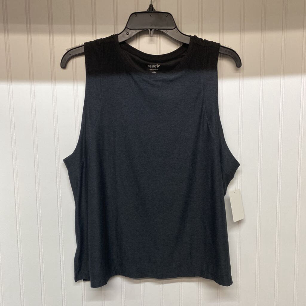 SLEEVLESS TOP