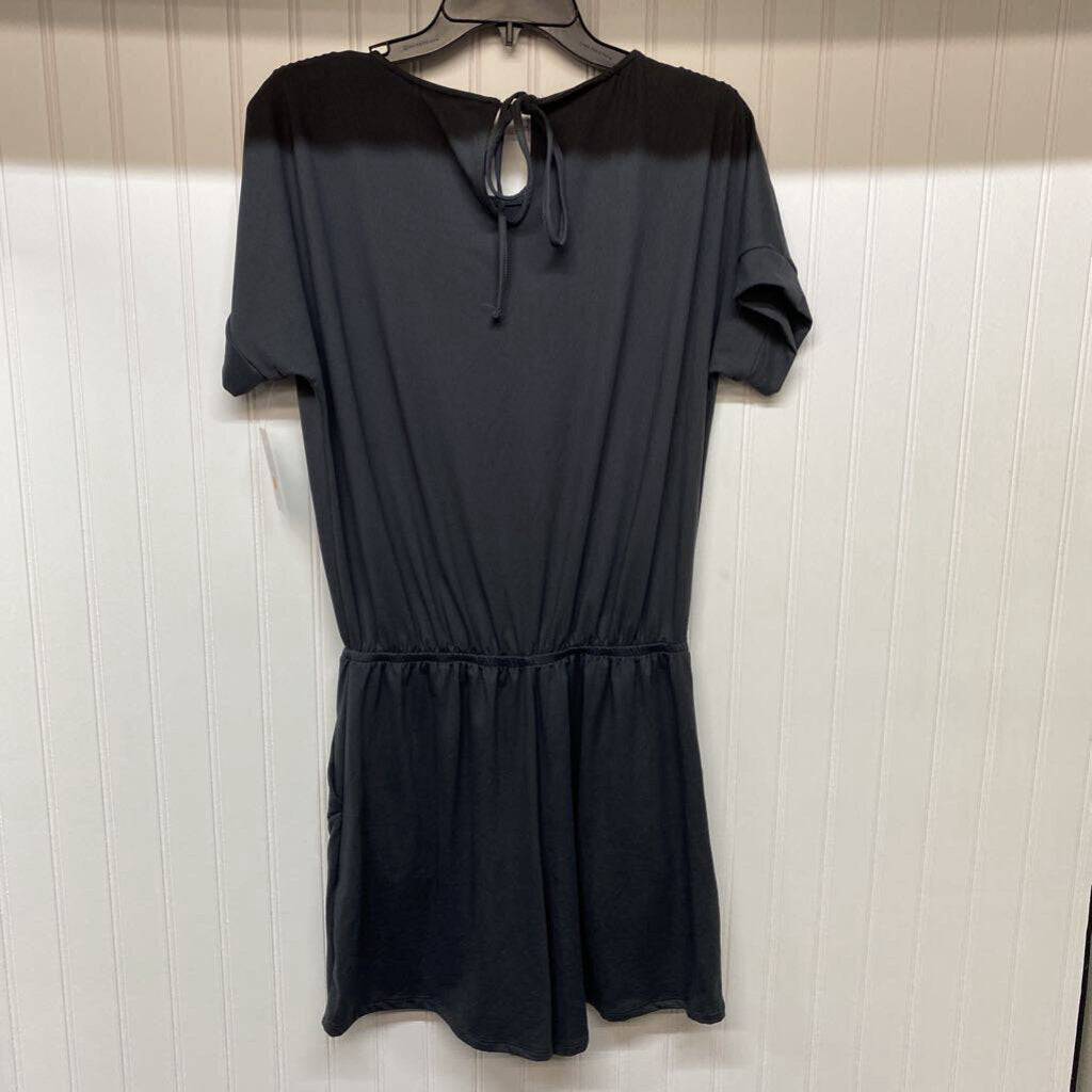 SHORT SLEEVED ROMPER