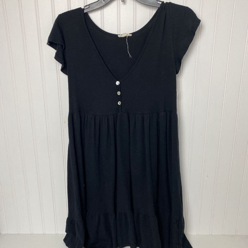 SHORT SLEEVE SHORT DRESS