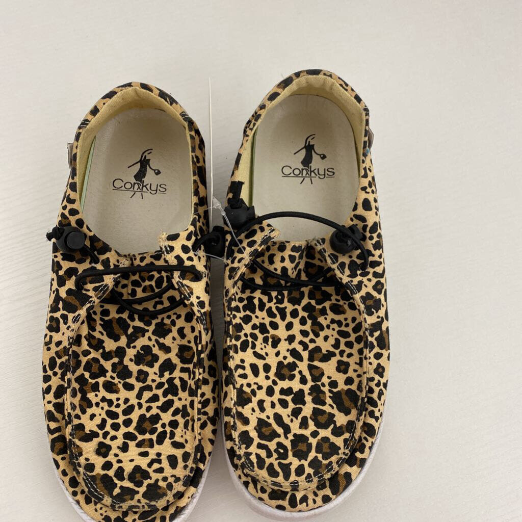 SLIP ON SHOE