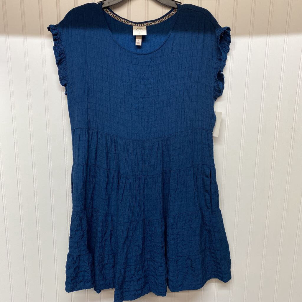 BABYDOLL STYLE DRESS