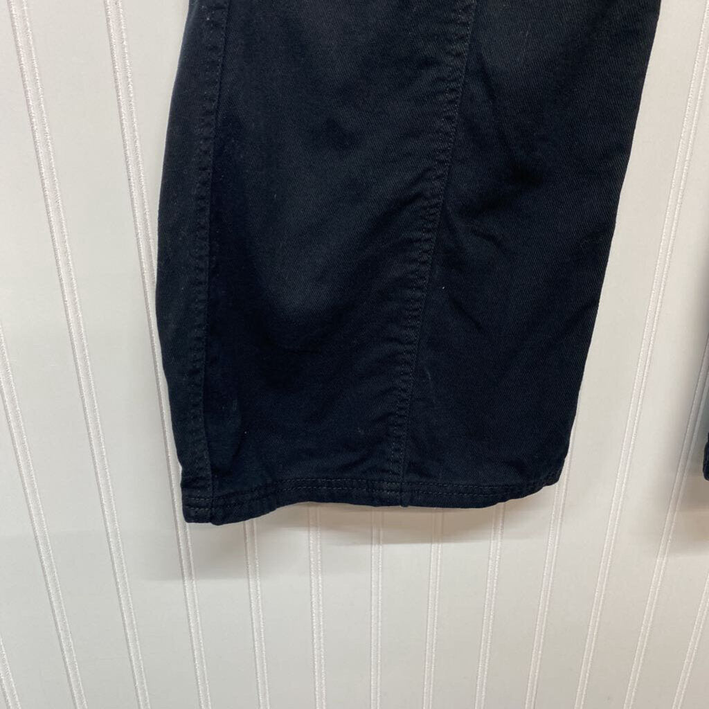 WIDE LEGGED JEANS