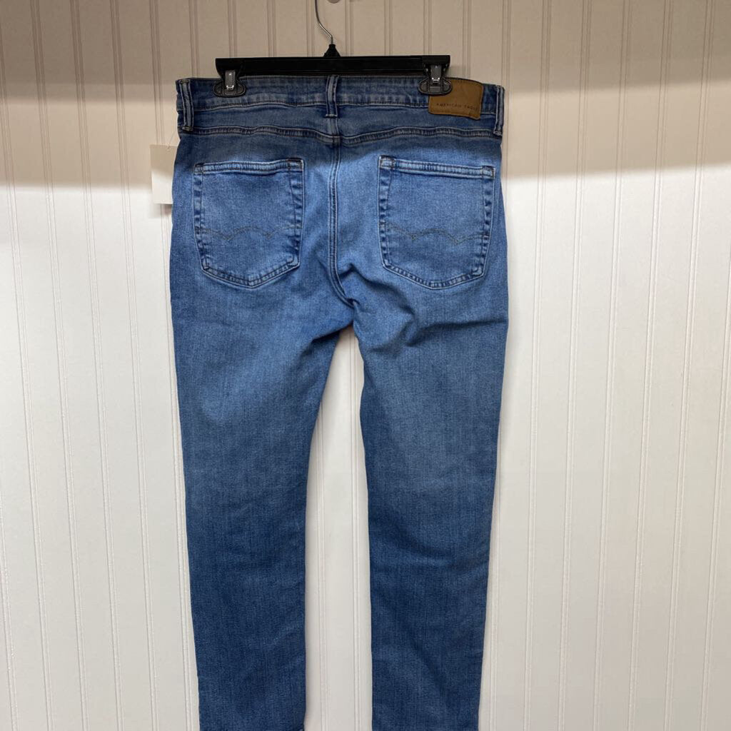 STRAIGHT LEGGED JEANS
