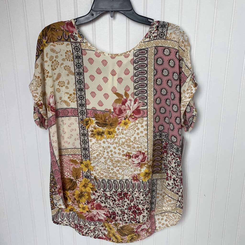 SHEAR SHORT SLEEVED TOP