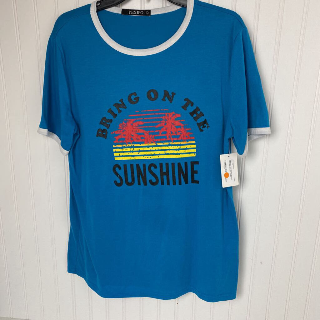 GRAPHIC TEE