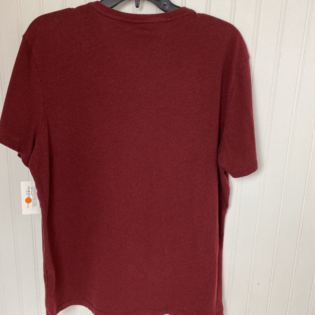 SHORT SLEEVE V NECK TEE