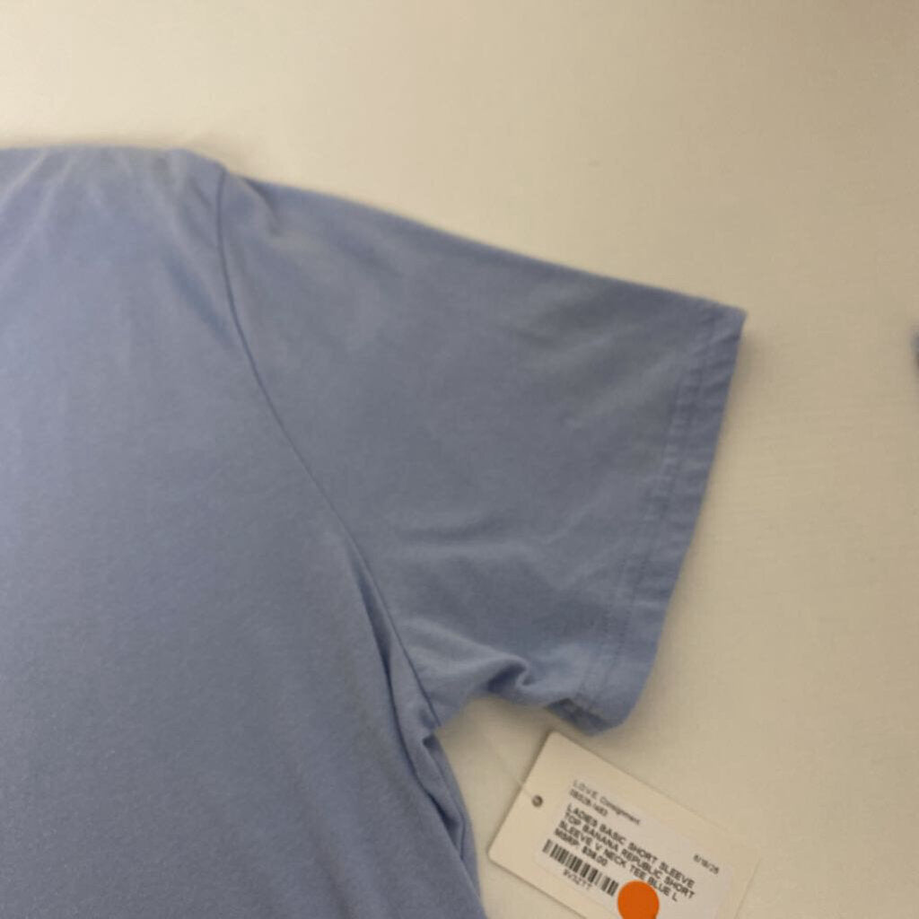 SHORT SLEEVE V NECK TEE