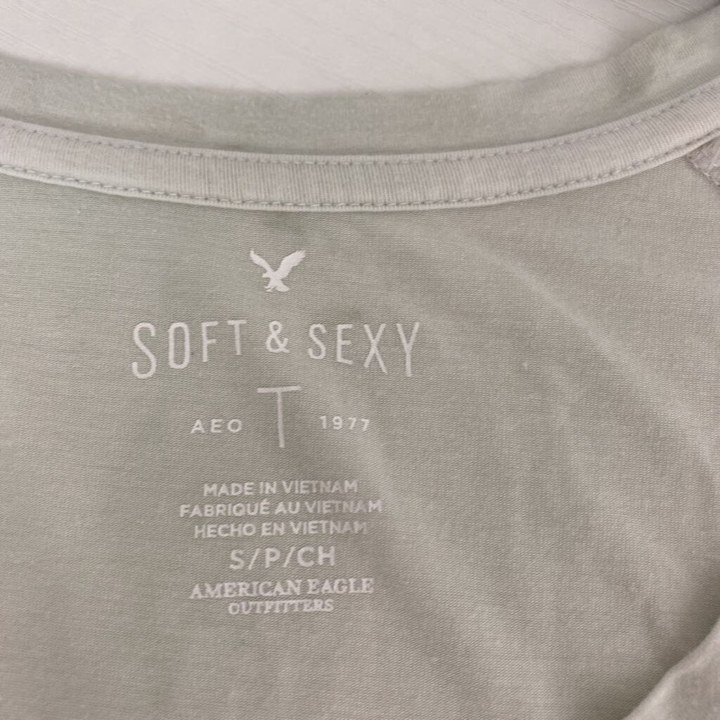 SHORT SLEEVE TEE