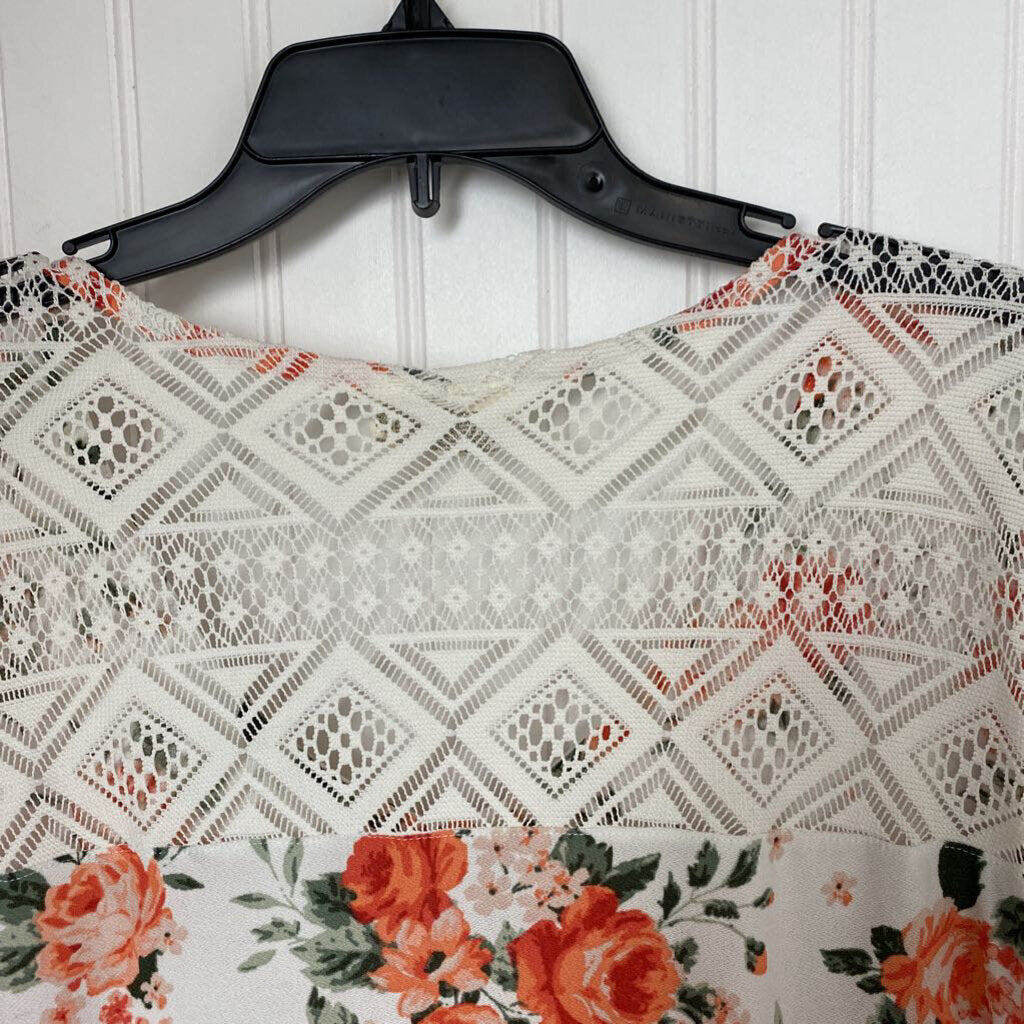 SHORT SLEEVE TOP