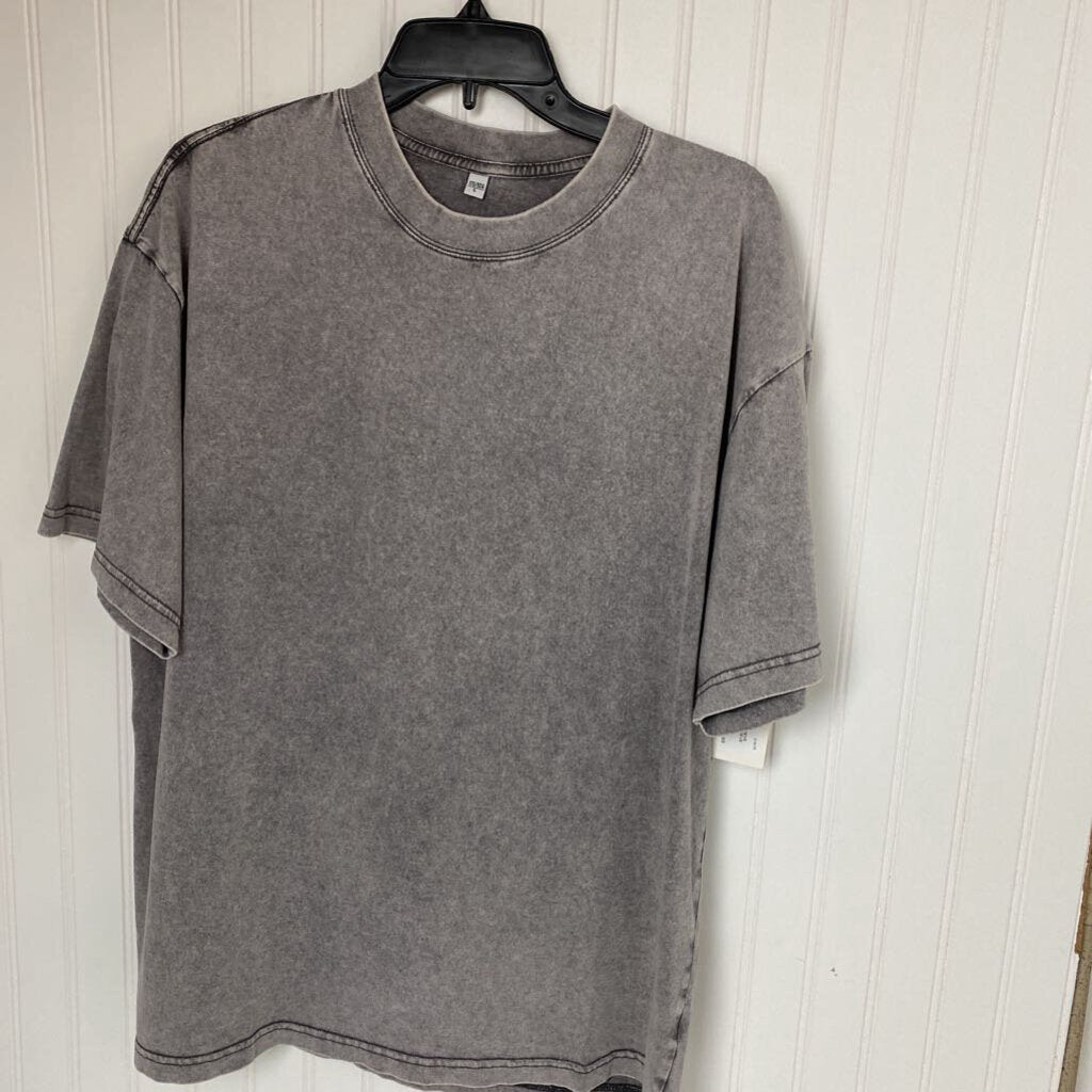 SHORT SLEEVE TOP