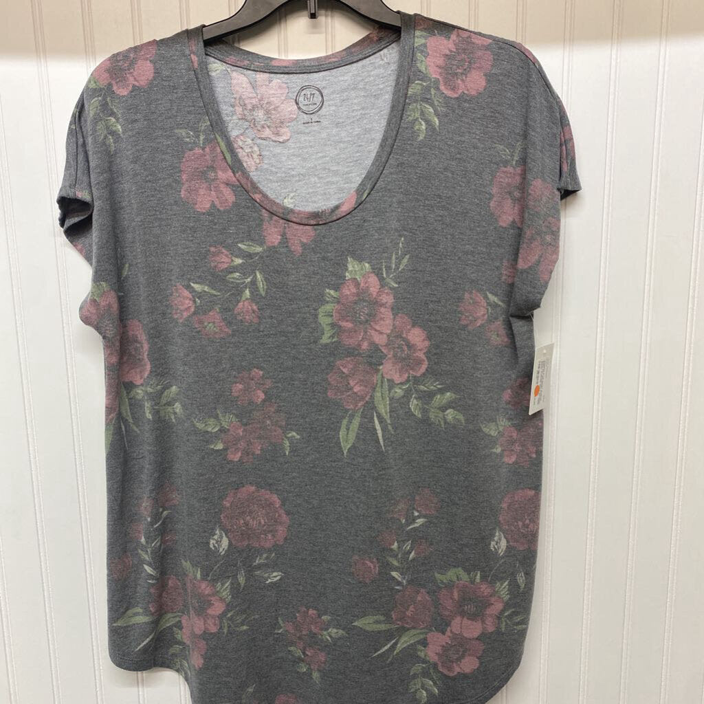 FLOWERED SHORT SLEEVED