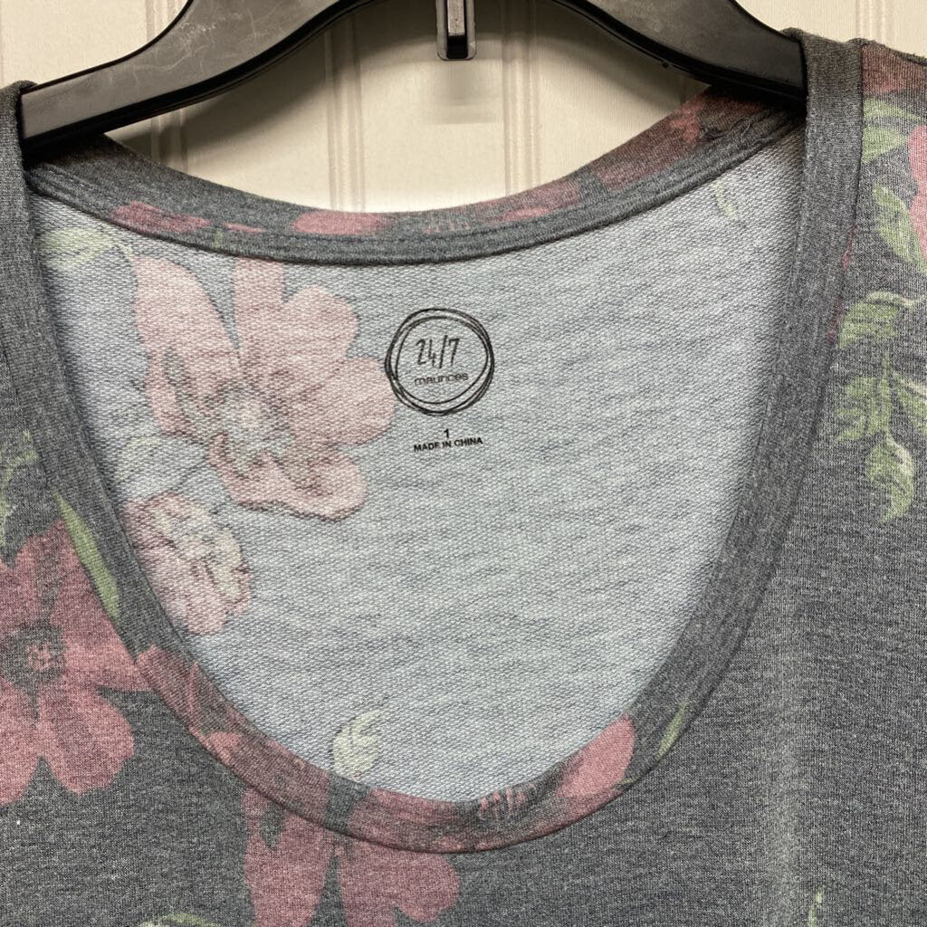 FLOWERED SHORT SLEEVED