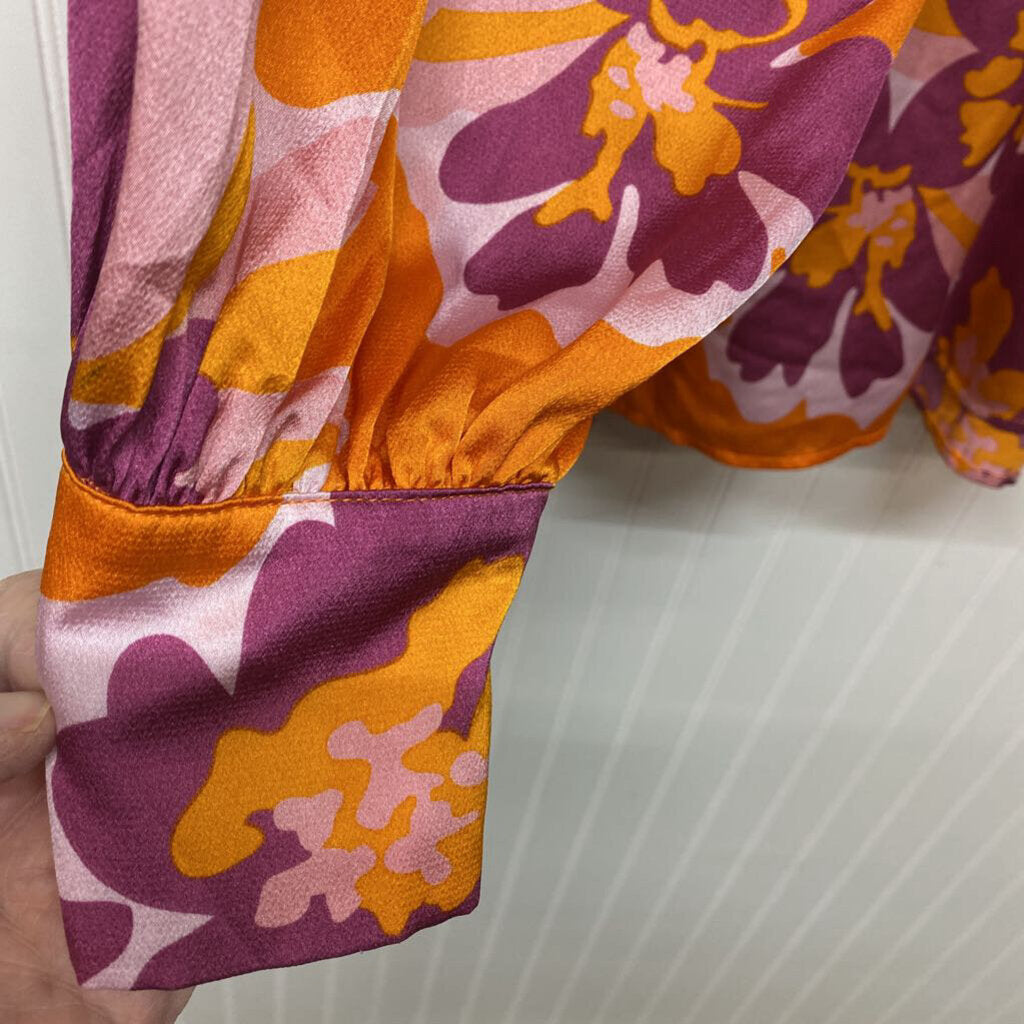 FLORAL SATIN LONG SLEEVED