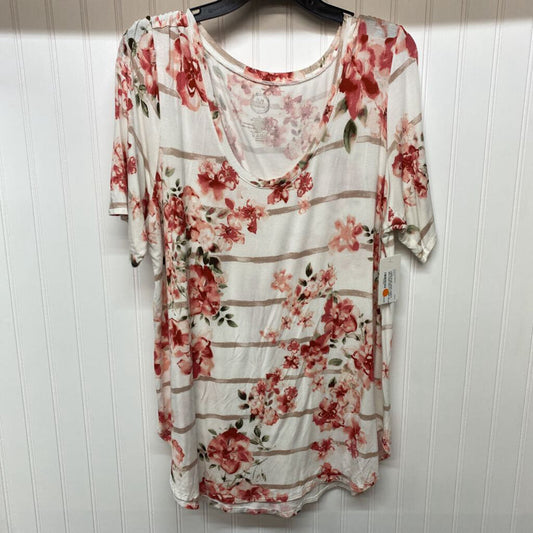 FLORAL V NECK SHIRT