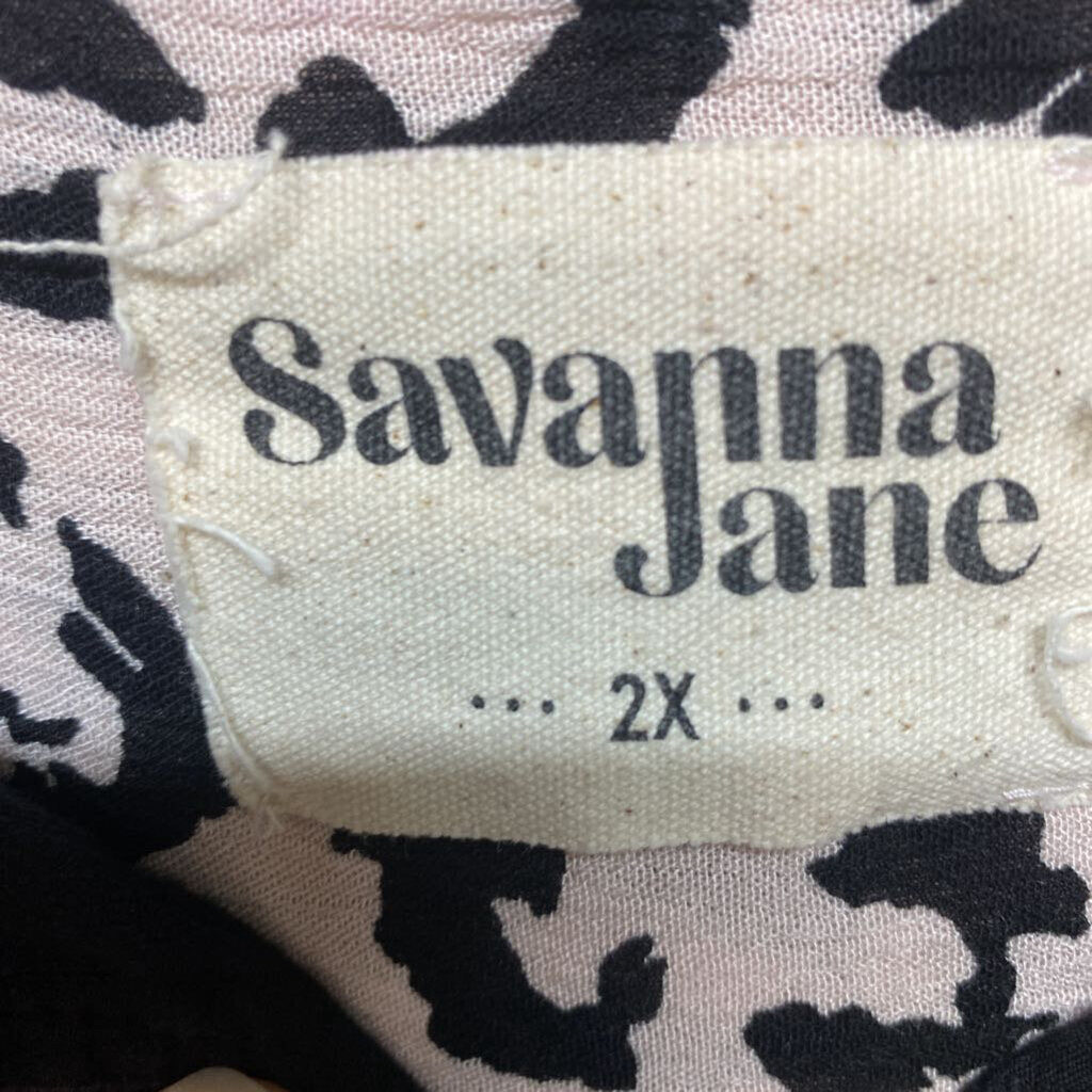 EMBROIDERED SLEEVLESS TOP
